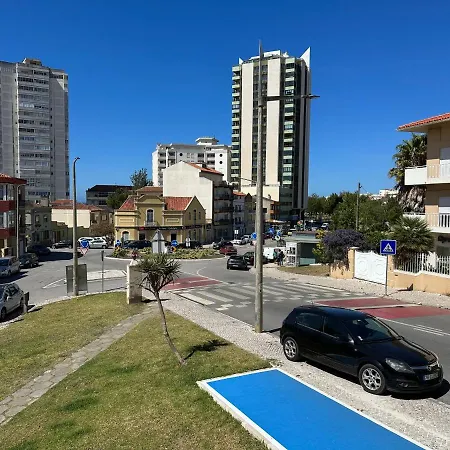 Cozy T2+1 2 Minutes From The Beach Daire Buarcos